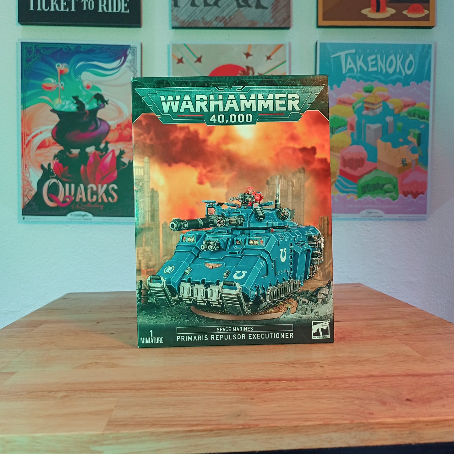 SPACE MARINES PRIMARIS REPULSOR EXECUTIONER