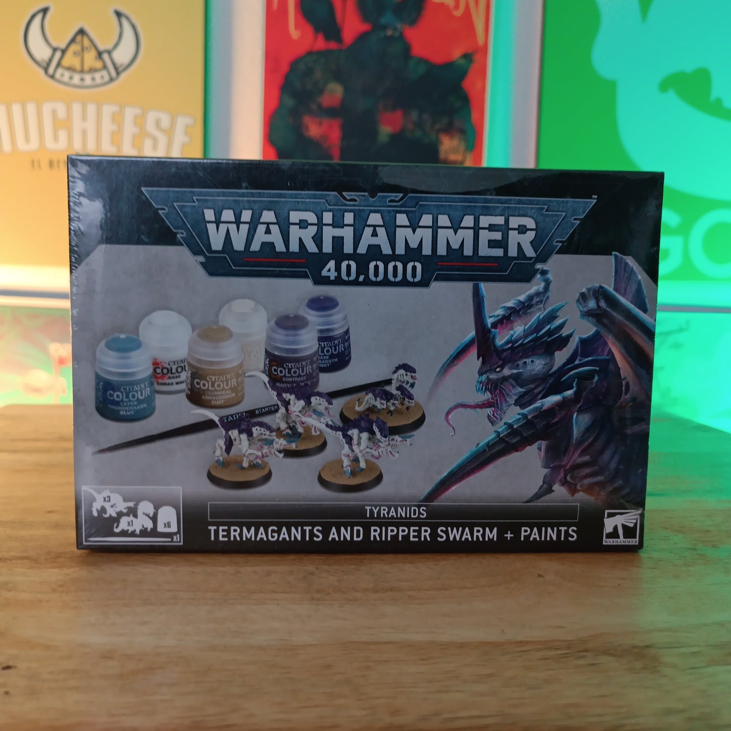 TYRANID PAINT SET+ ENG/SPA/PORT/LATV/ROM