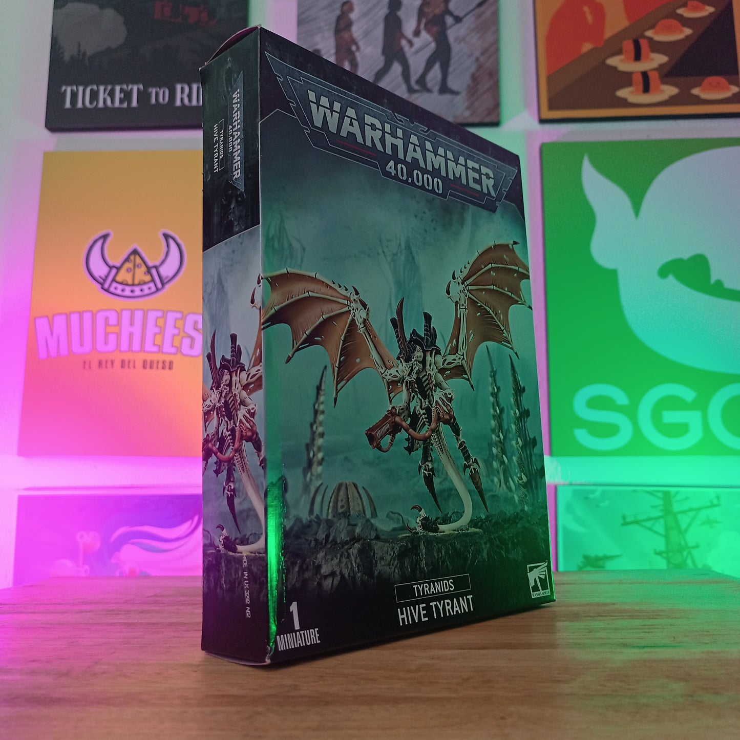 TYRANIDS: HIVE TYRANT