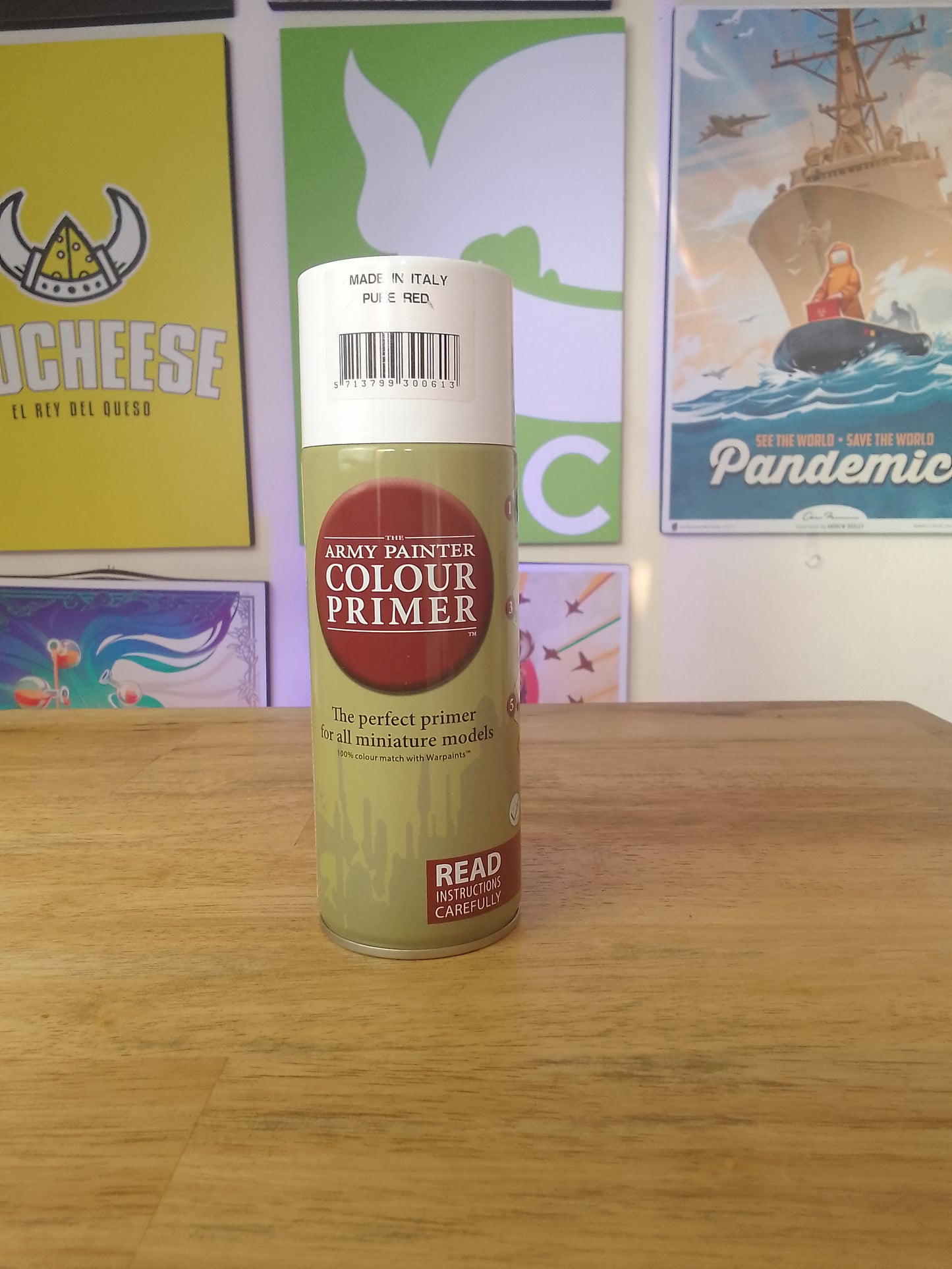 Primer: Colour Pure Red