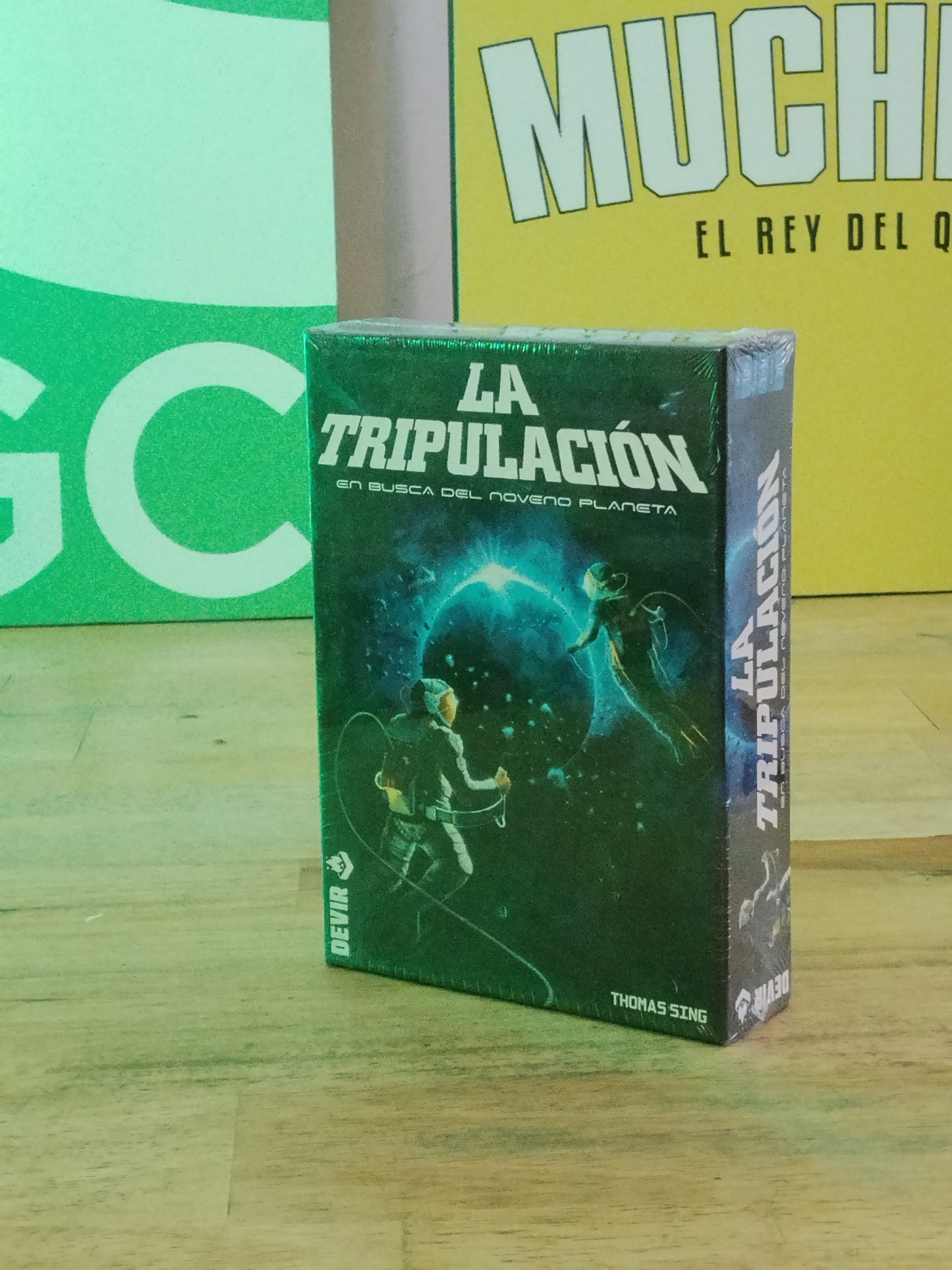 La tripulacion - en busqueda del noveno plantea