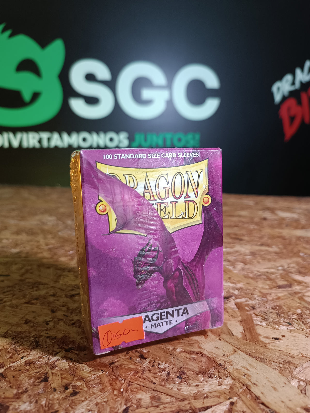DragonShieldSleeves: Standard- Matte Magenta (100 ct.)