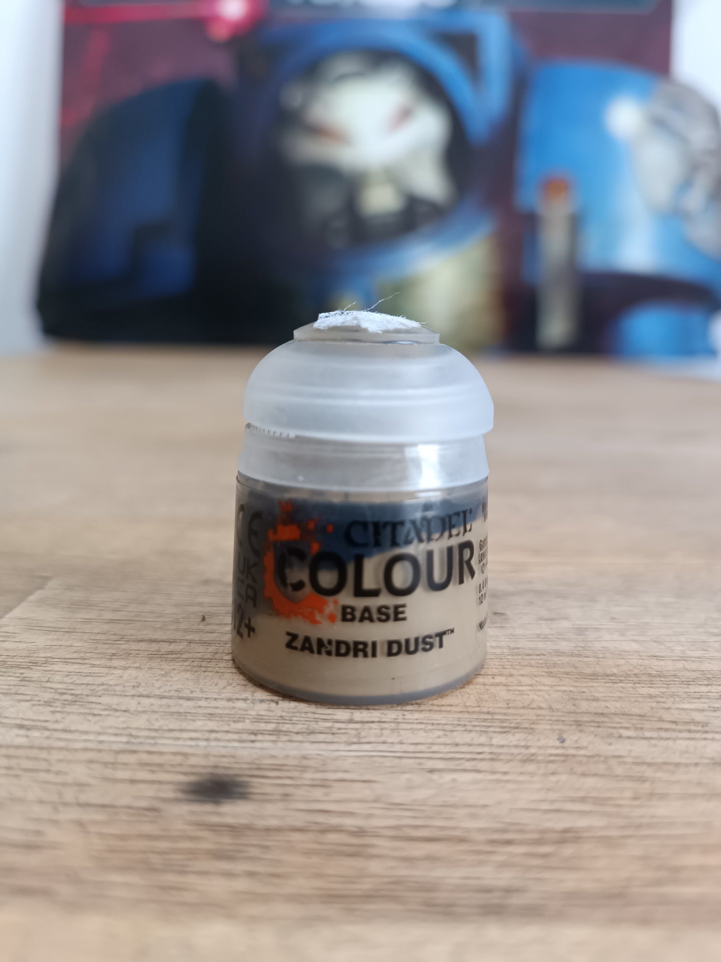 Base ZANDRI DUST