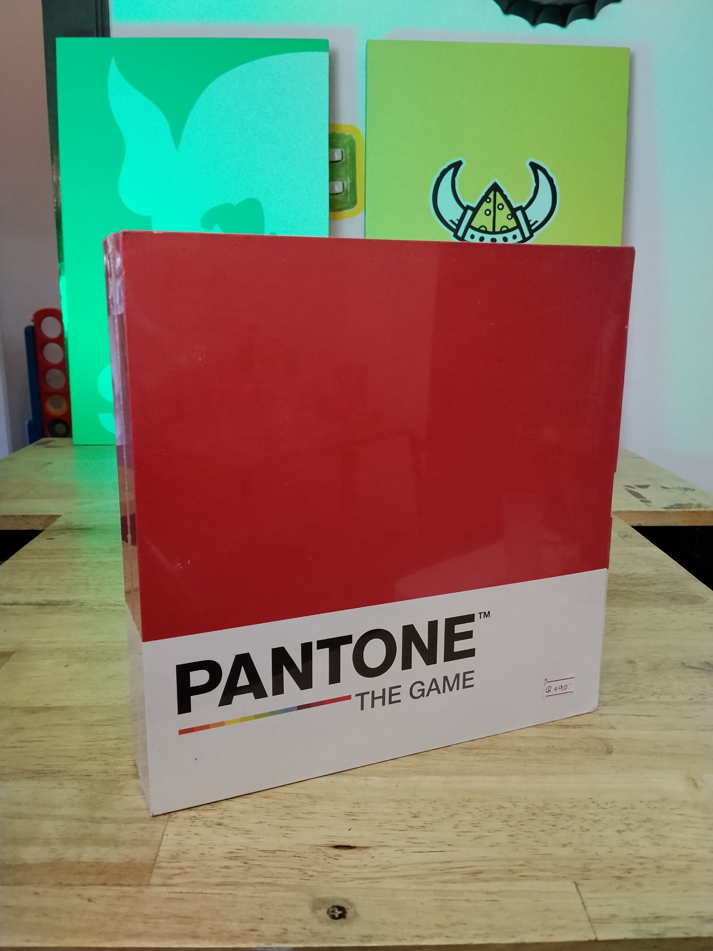 Pantone