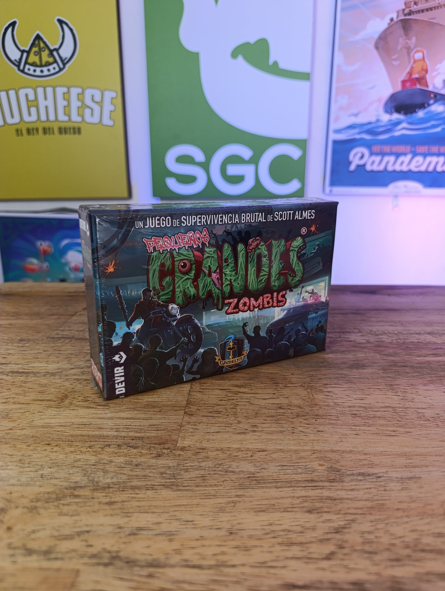 Pequeños Grandes Zombies