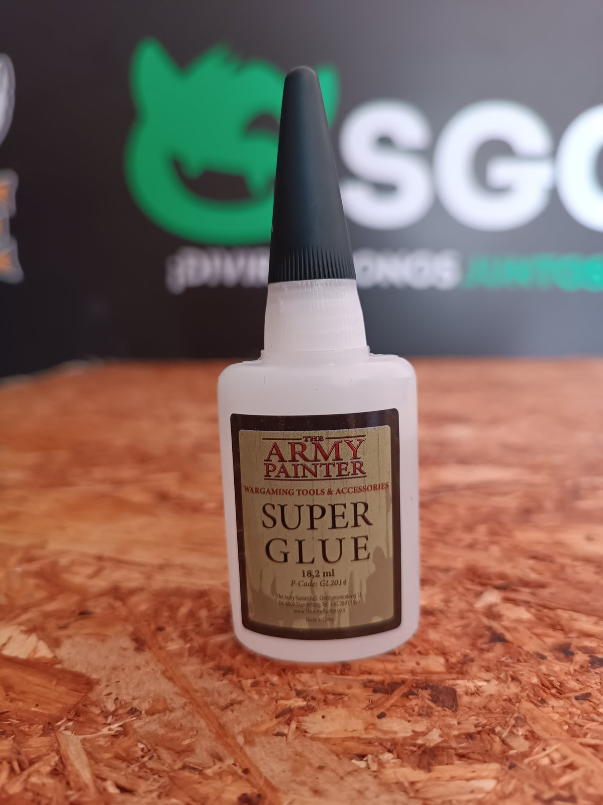 Super Glue