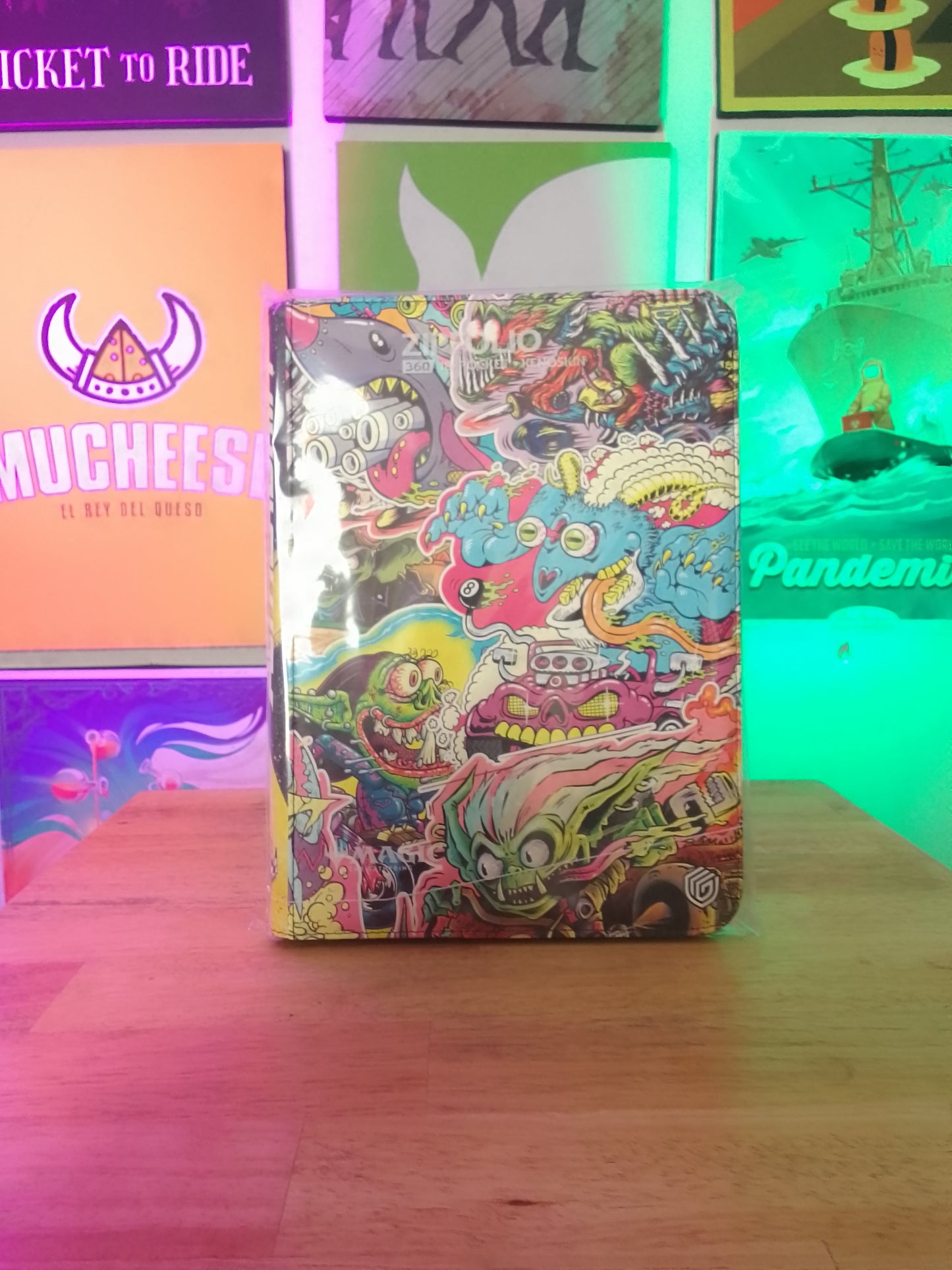 Ultimate Guard Zipfolio 360 "AERTHERDRIFT" Revved-Up Racers