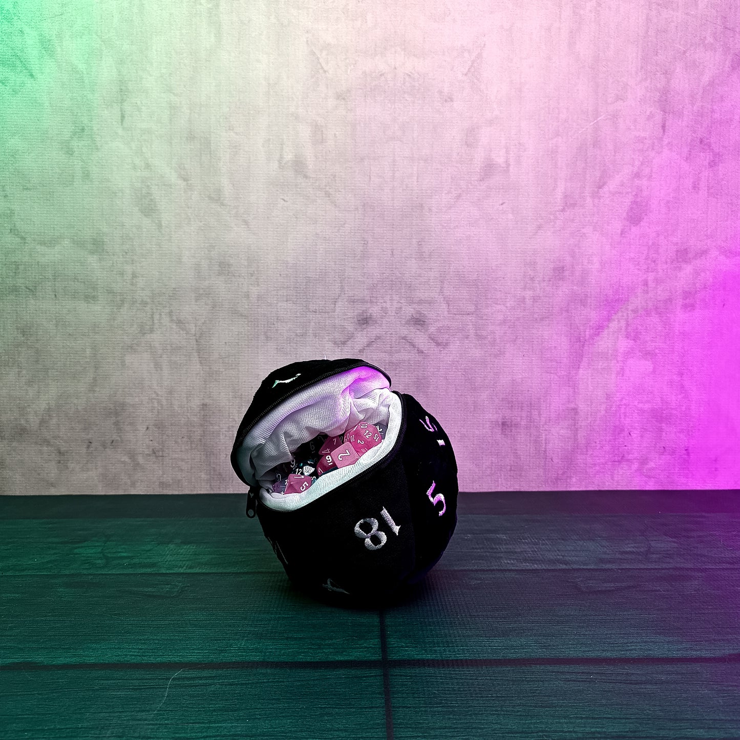 Dice Bag D20 | Black