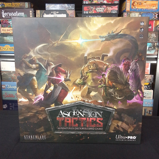 B2G - Ascension Tactics (miniatures deck building game) - para alquilar