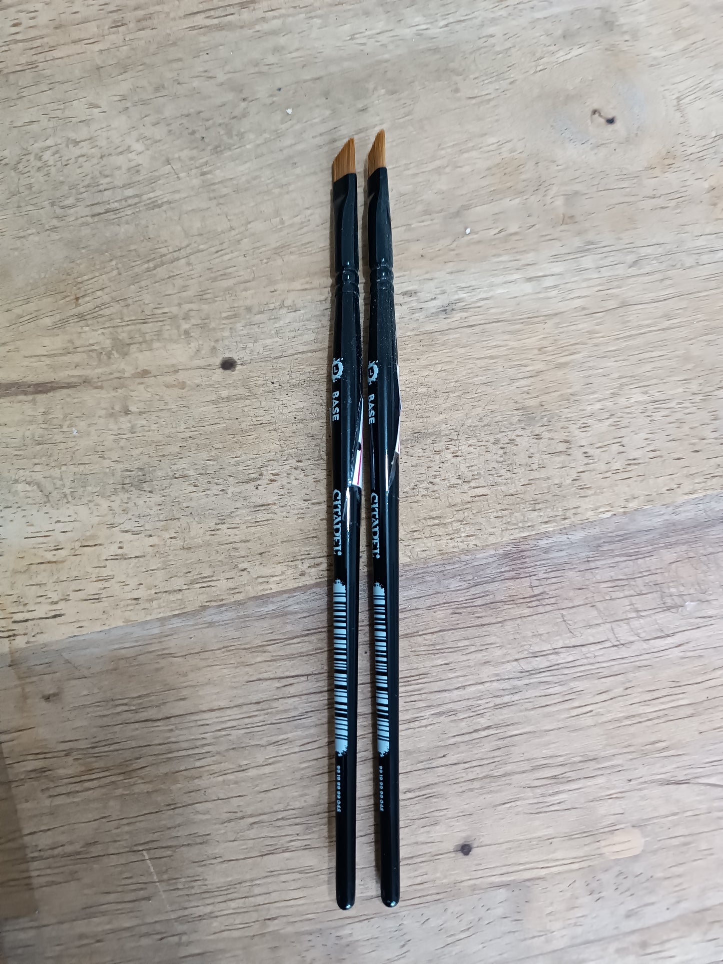 Pincel/Brush Citadel Colour Base (L)