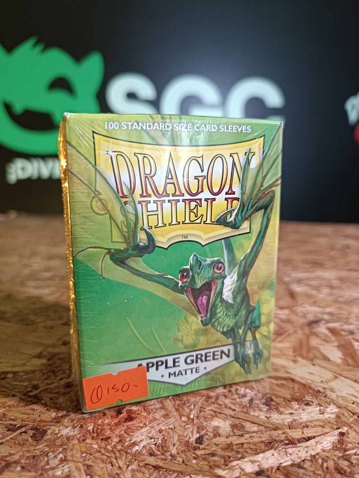 DragonShieldSleeves: Standard- Matte Apple Green (100 ct.)